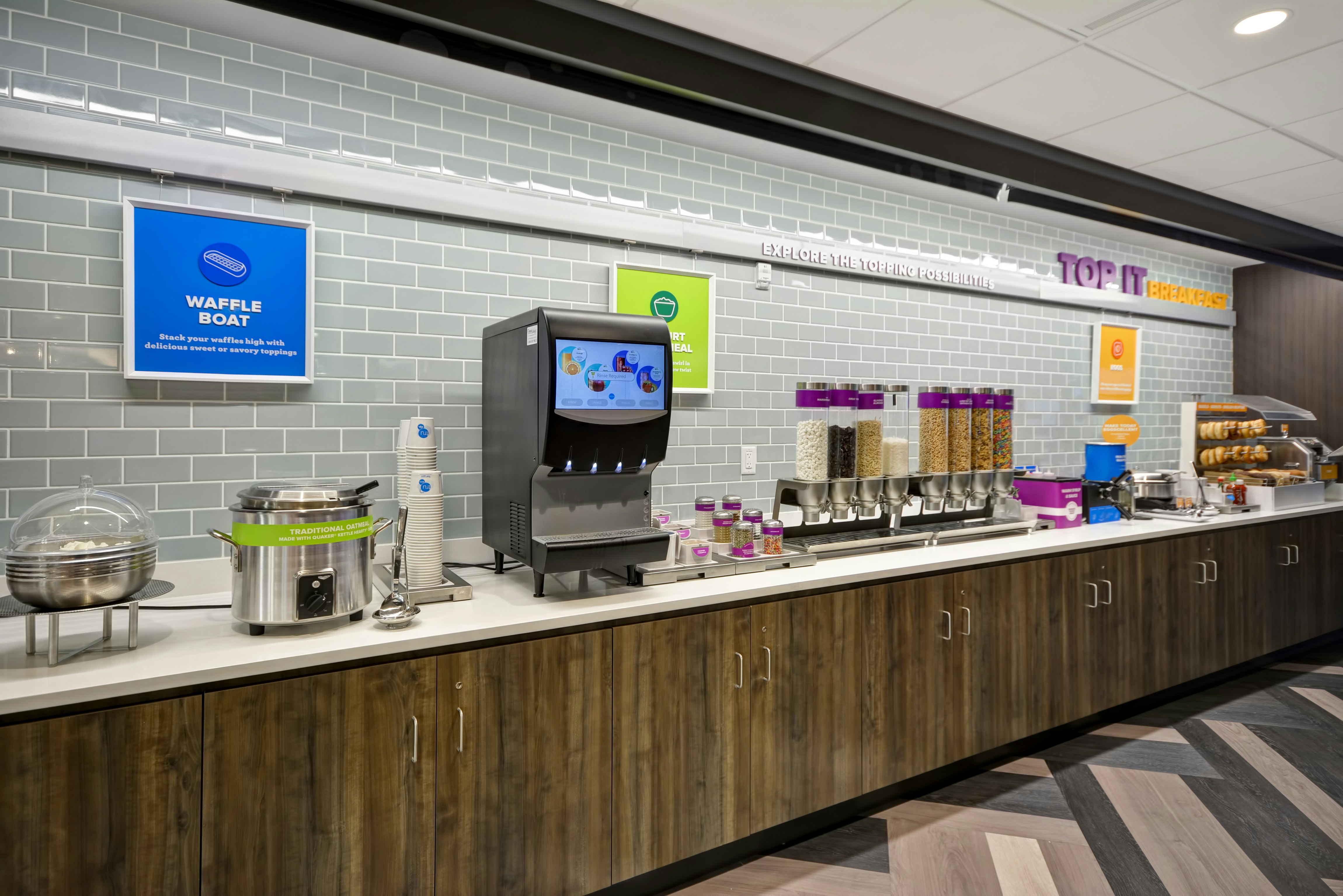 Tru By Hilton Chicopee Springfield 7/38