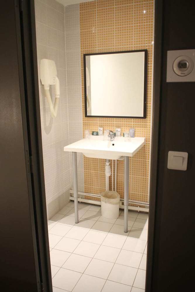 Orly Superior Hotel 21/57
