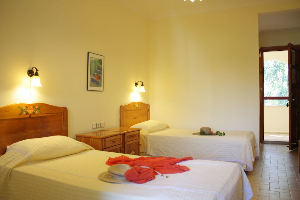 Toloman Hotel Bitez Beach 10/50