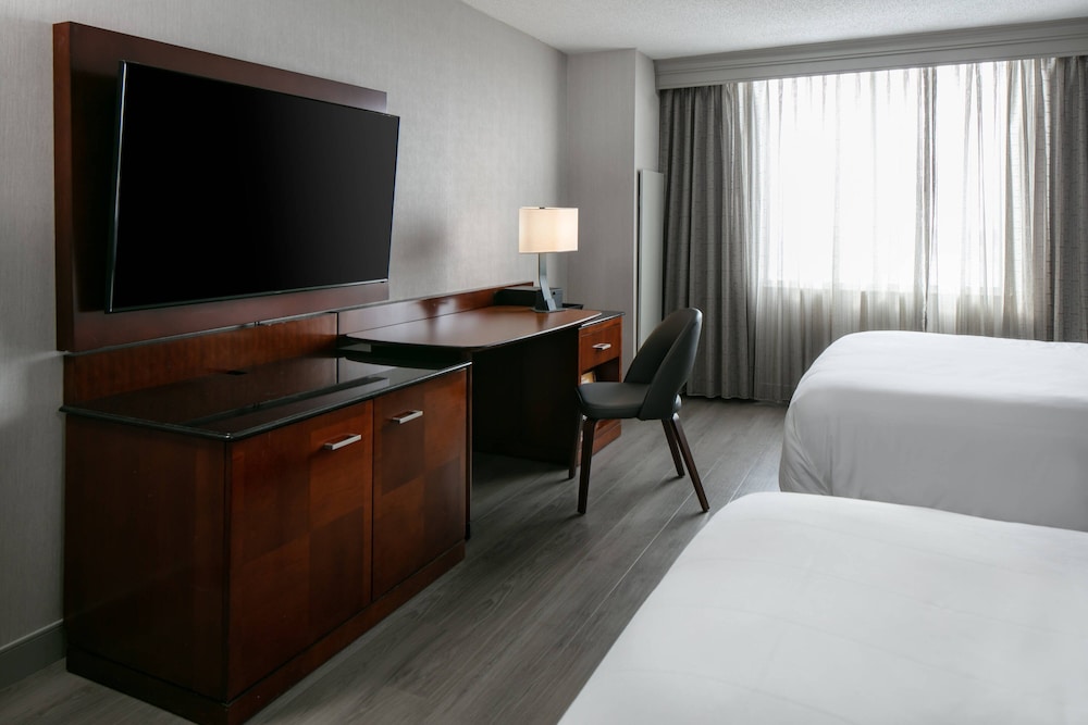 West Des Moines Marriott 17/55