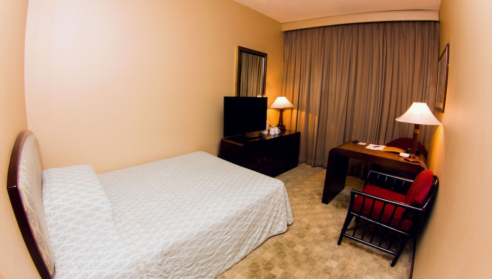 Pan Pacific Sonargaon Dhaka 16/72