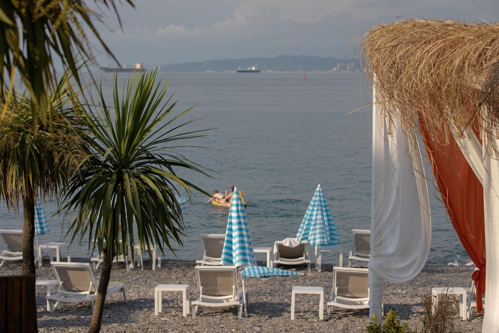 RADISSON BLU HOTEL, BATUMI 59/62