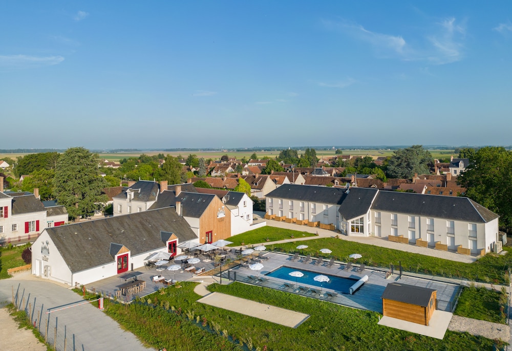 Hotel la Clef des Chateaux 43/51
