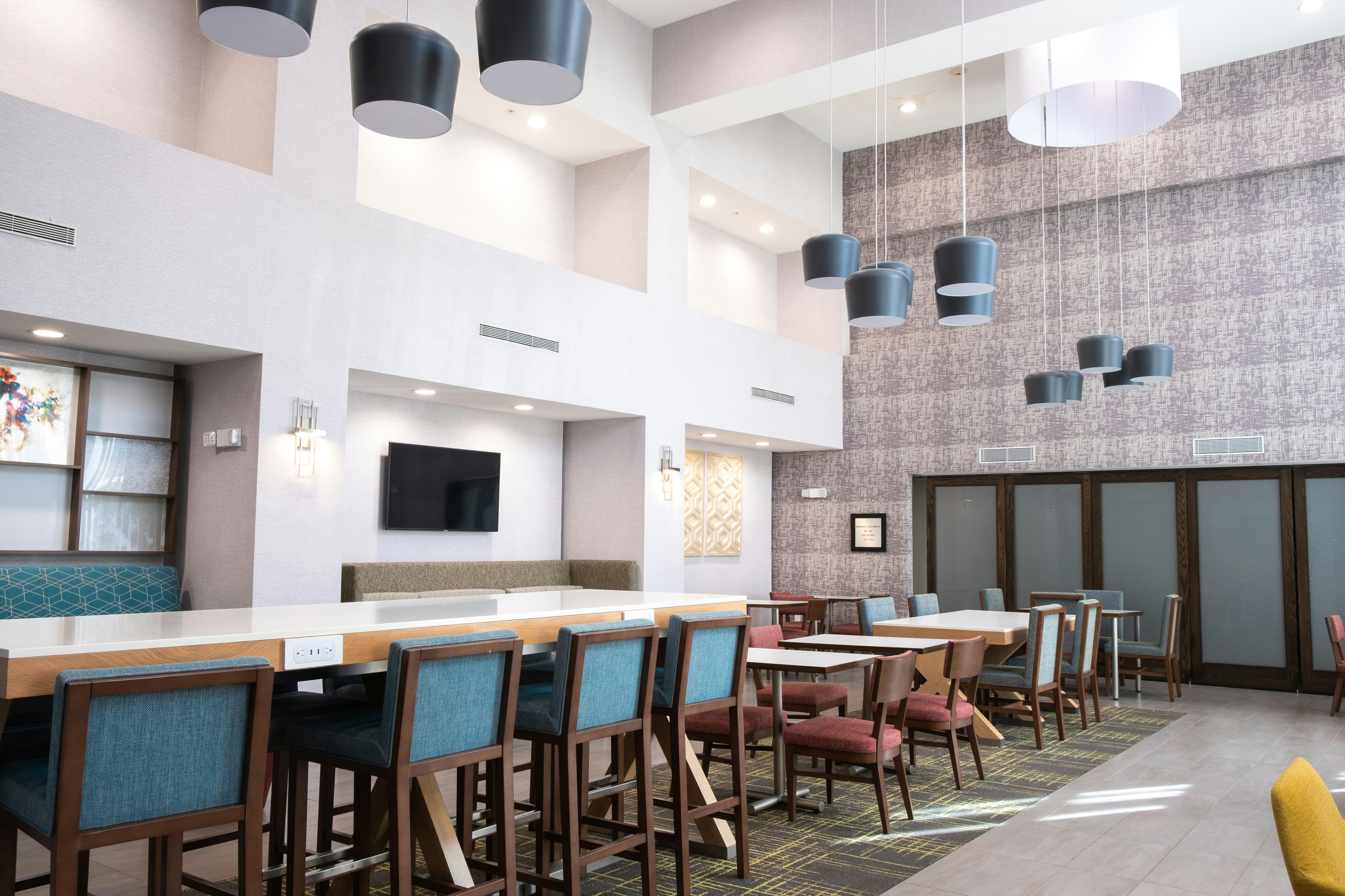 Hampton Inn And Suites Dallas Lewisville Vista Ridge Mall 68/71