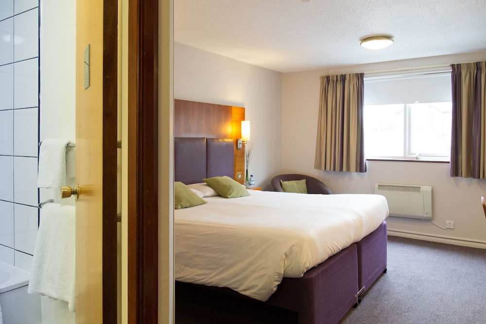 Hello Hotel 21/50