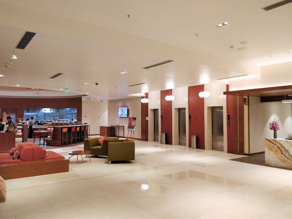 Hyatt Place Hyderabad Banjara Hills 38/54