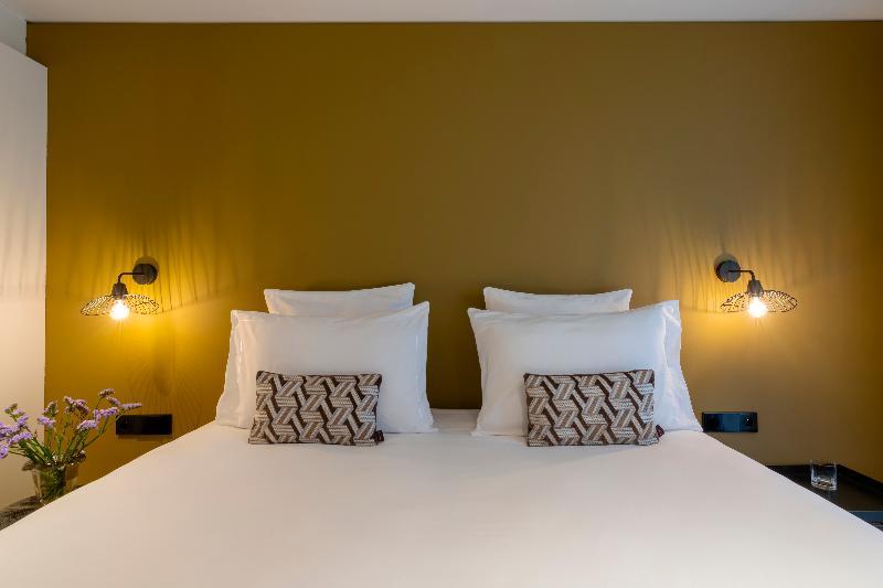 Deluxe, 2 Double Beds