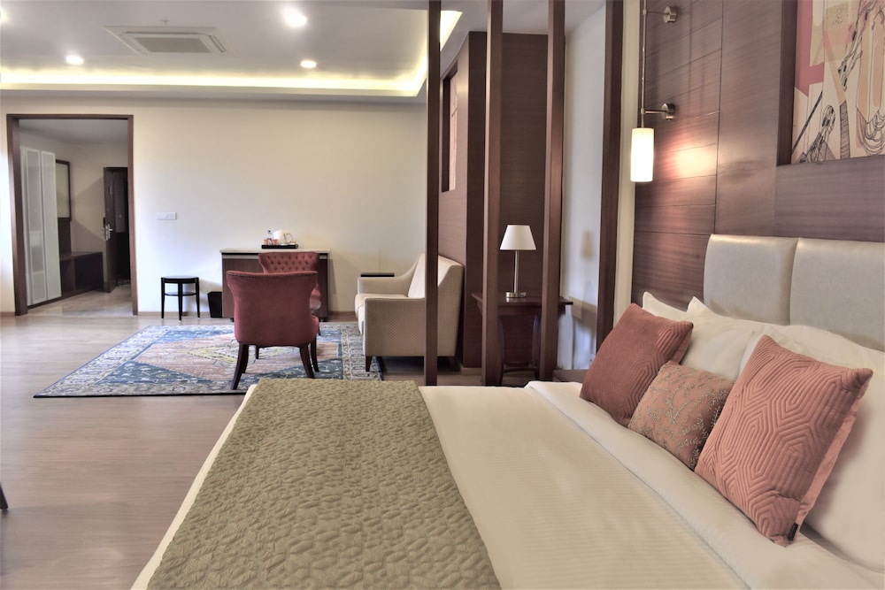 Fortune Park Airport Road Hubballi 35/59