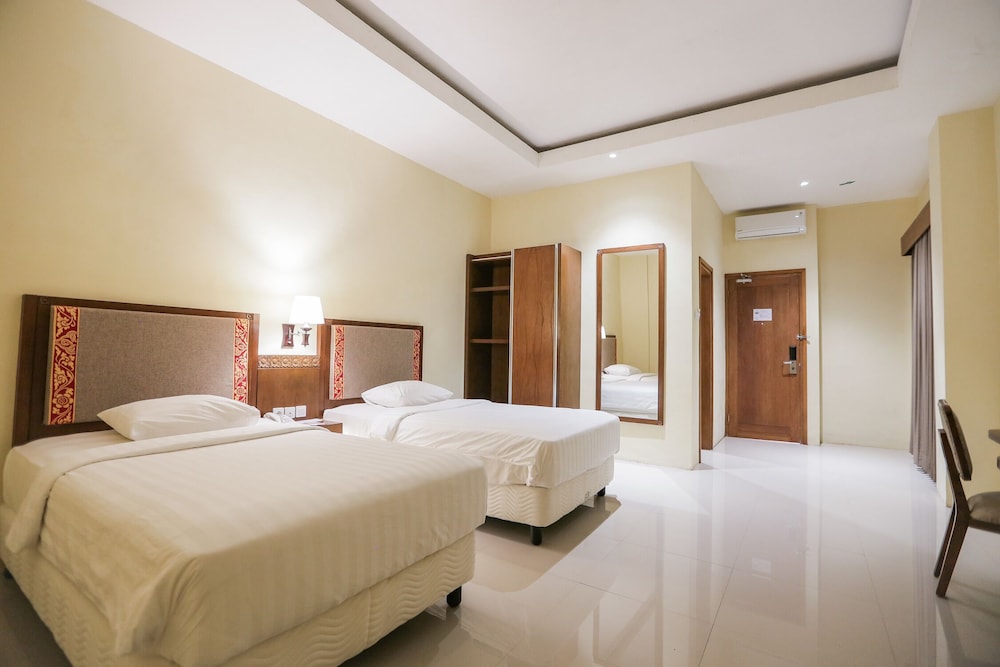 Ubud Hotel Villas Malang 19/76