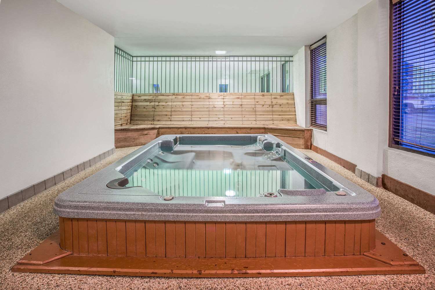 AC Hotel by Marriott Frisco Colorado 16/24