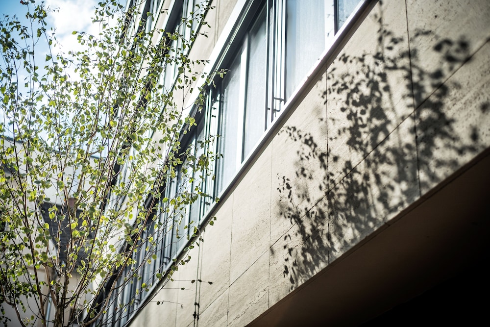 SAKS Urban Design Hotel Frankfurt 4/50