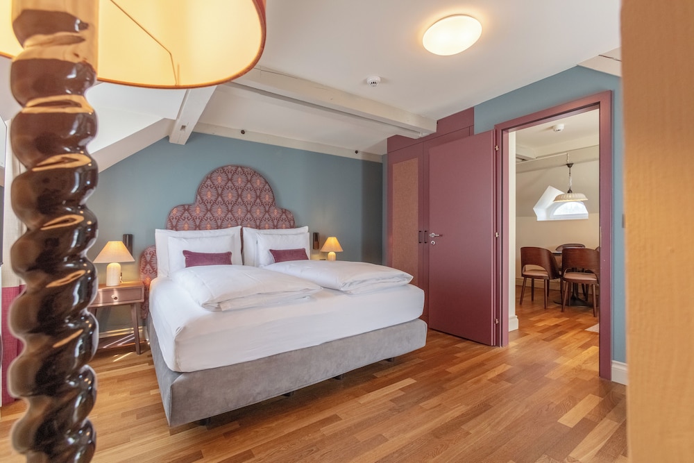 Maisonette, Apartment, 2 King Beds, Sofa, Corner
