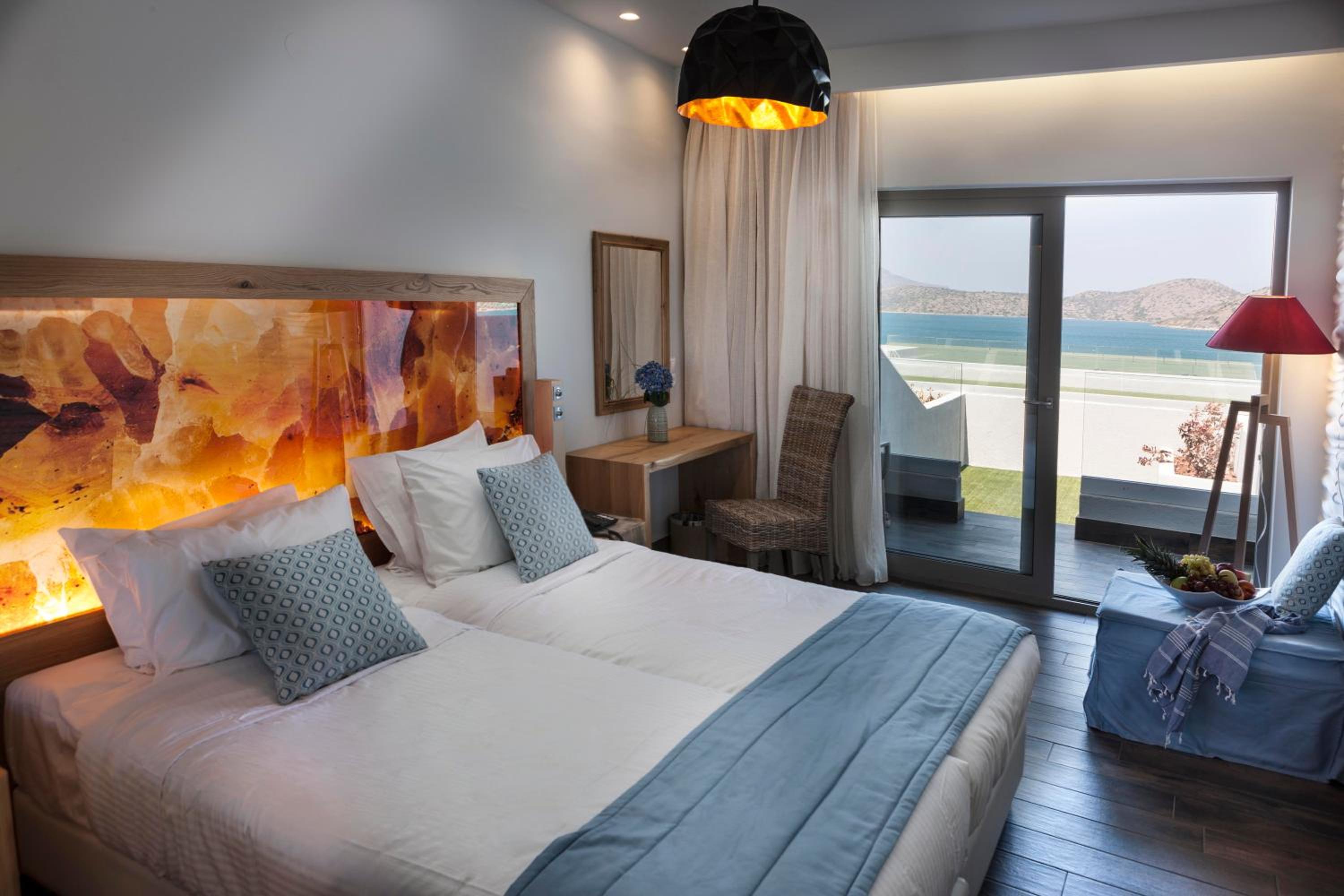 ROOM, DOUBLE OR TWIN BED, SEA VIEW