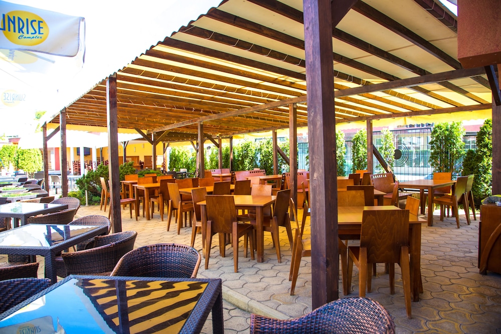 Sunrise Complex Hotel 30/50
