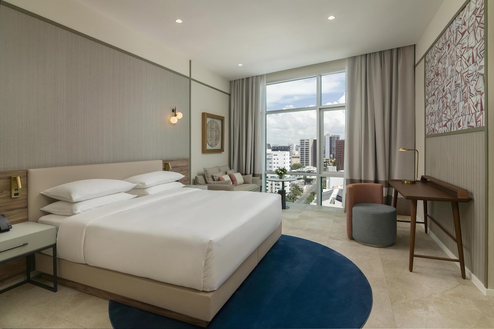 Hyatt Centric Santo Domingo 7/50