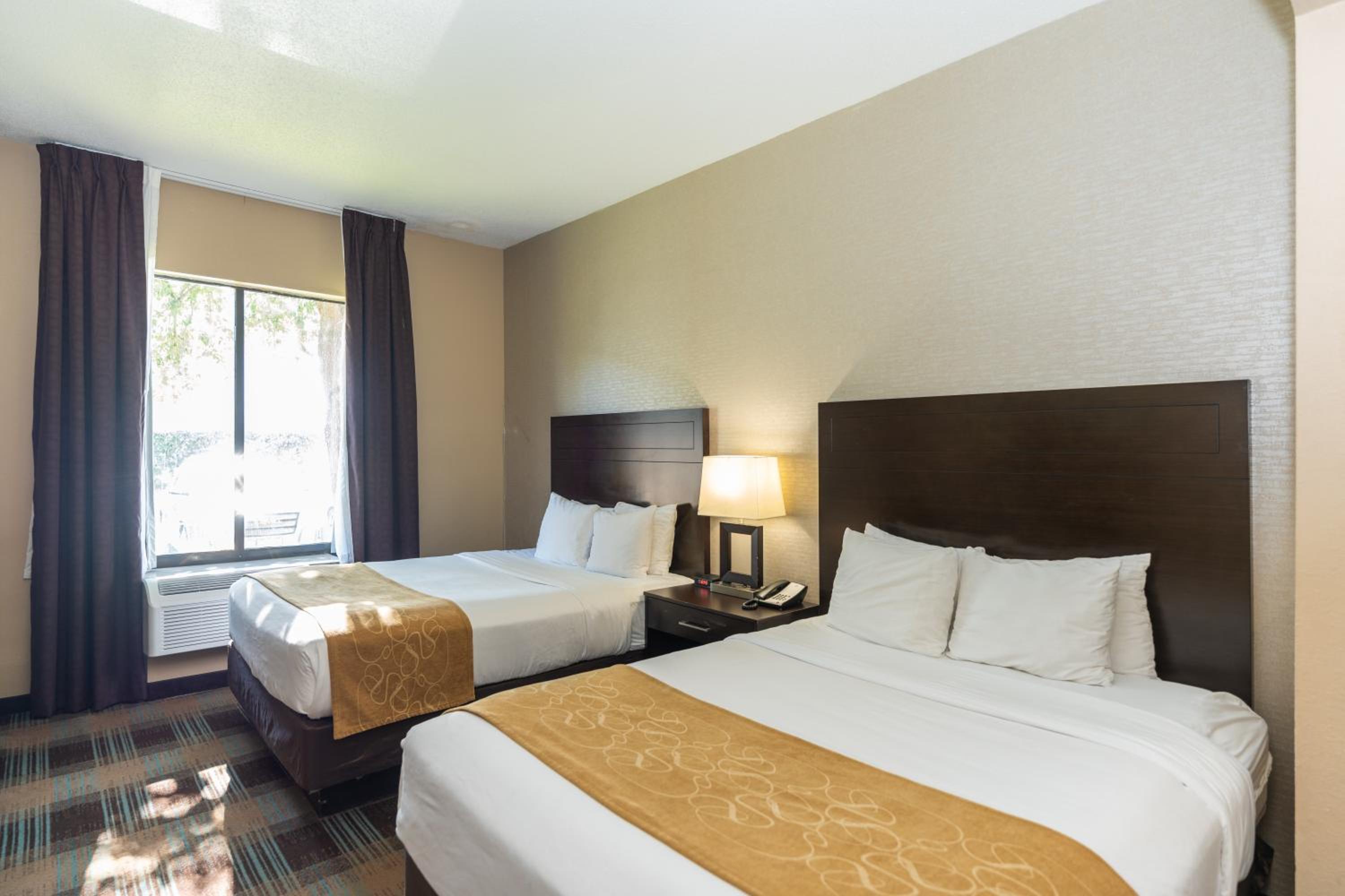 جناح بسرير كوين، Comfort Suites Houston West At Clay Road 10/10