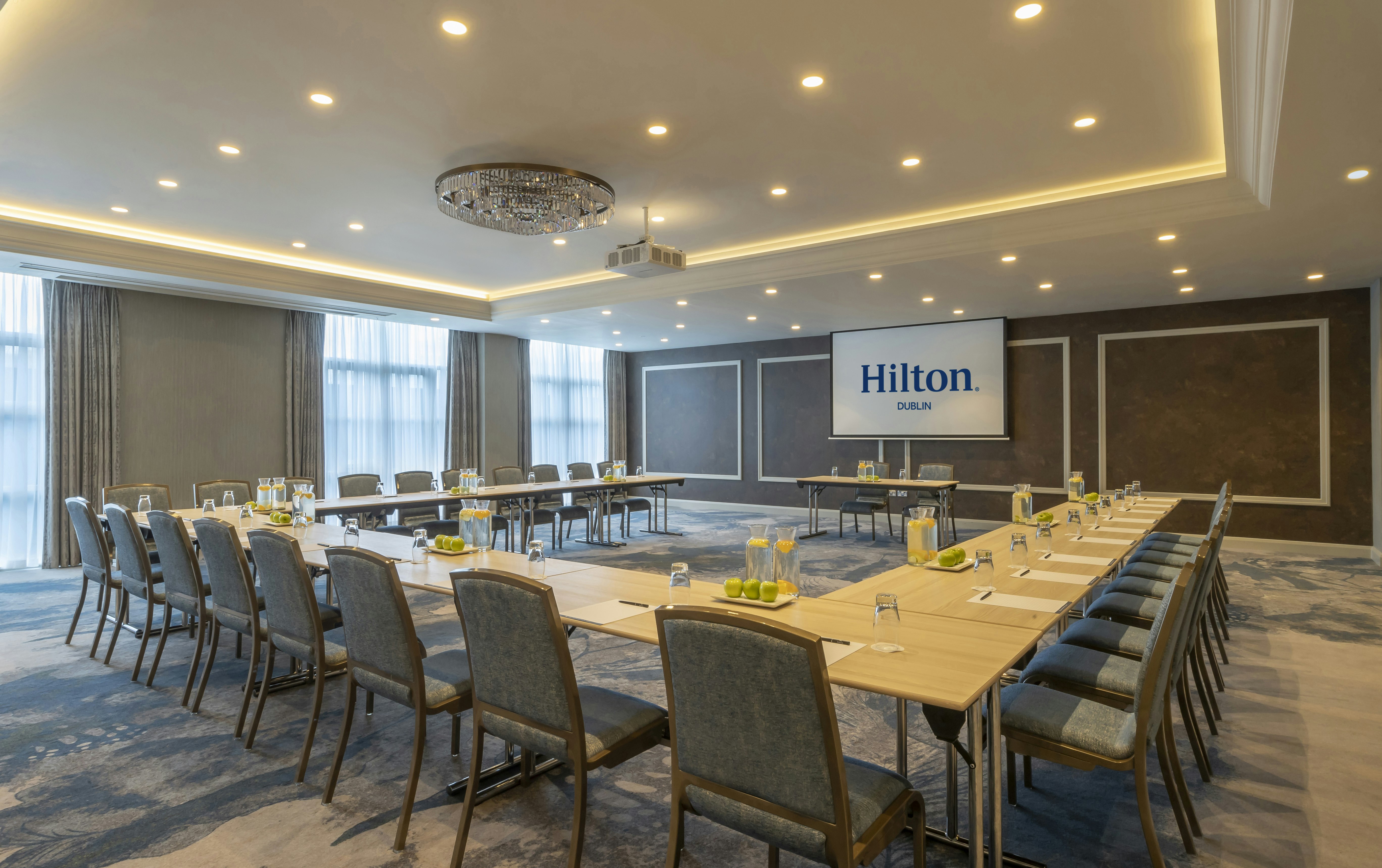 Hilton Dublin 36/50