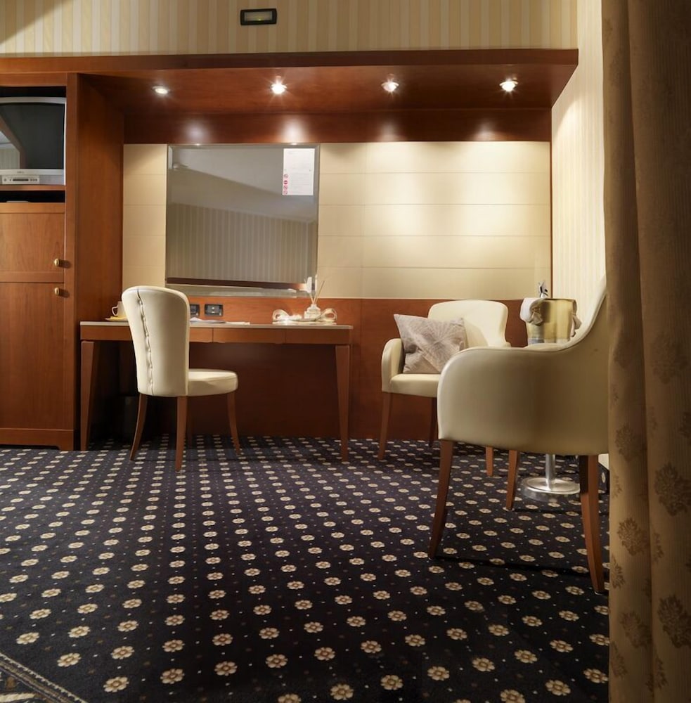 Hotel Ariston 18/28