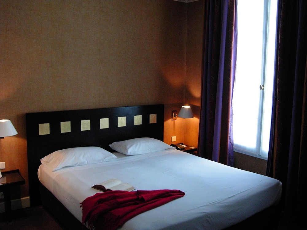 Hotel de la Jatte 17/44