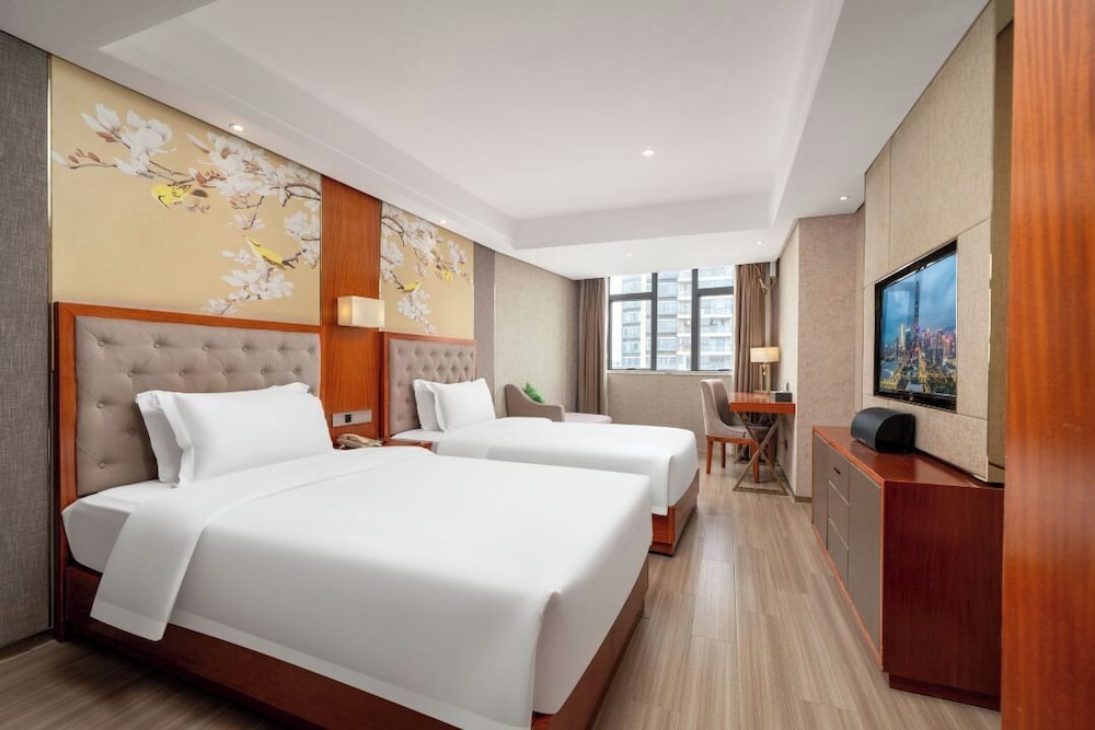 Parkgeun Hotel (Guangzhou Railway Station) 10/26