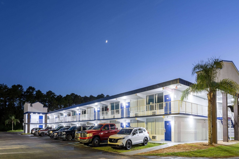 Travelodge by Wyndham Kingsland GA 49/61