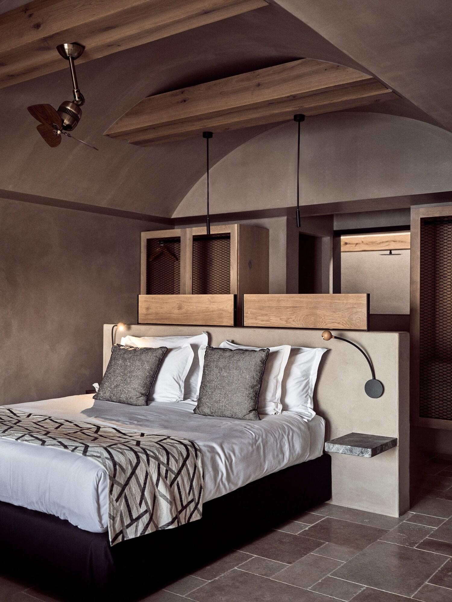 Suite, Sea View