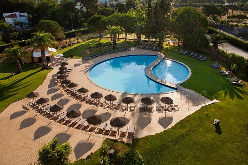 Evora Hotel 42/43