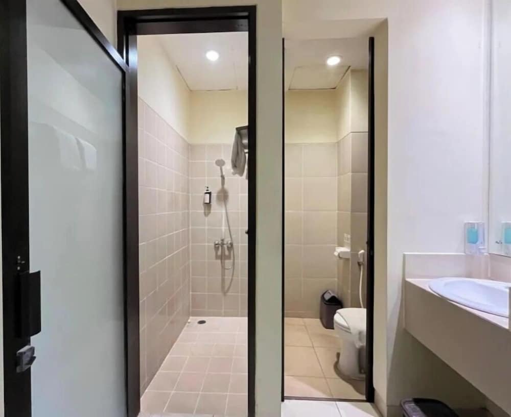 D'Bamboo Suites 57/58