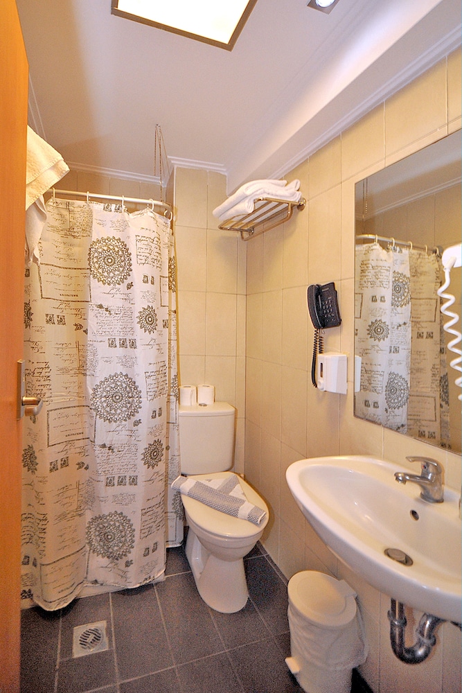 Saint Constantine Hotel 49/49