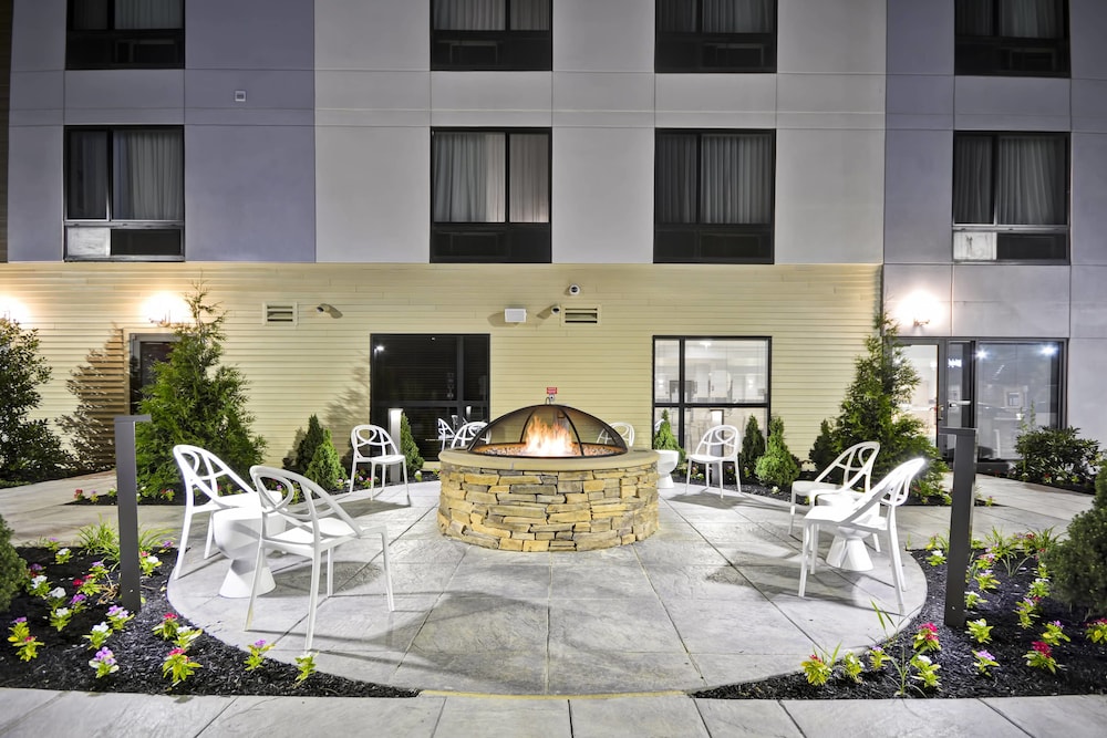 TOWNEPLACE SUITES CRANBURY SOUTH BRUNSWICK 7/50