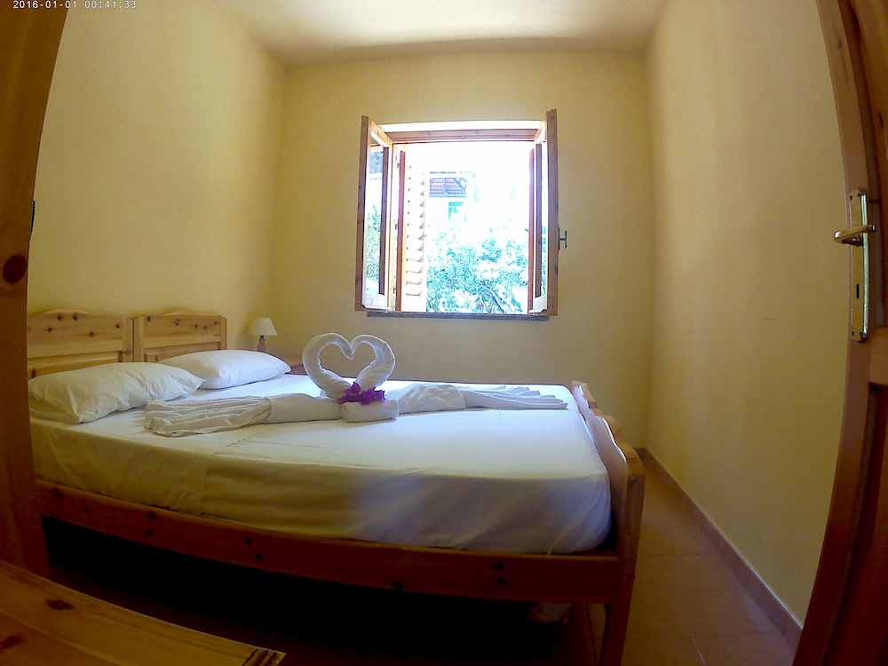 Villagio Camping La Scogliera 10/50