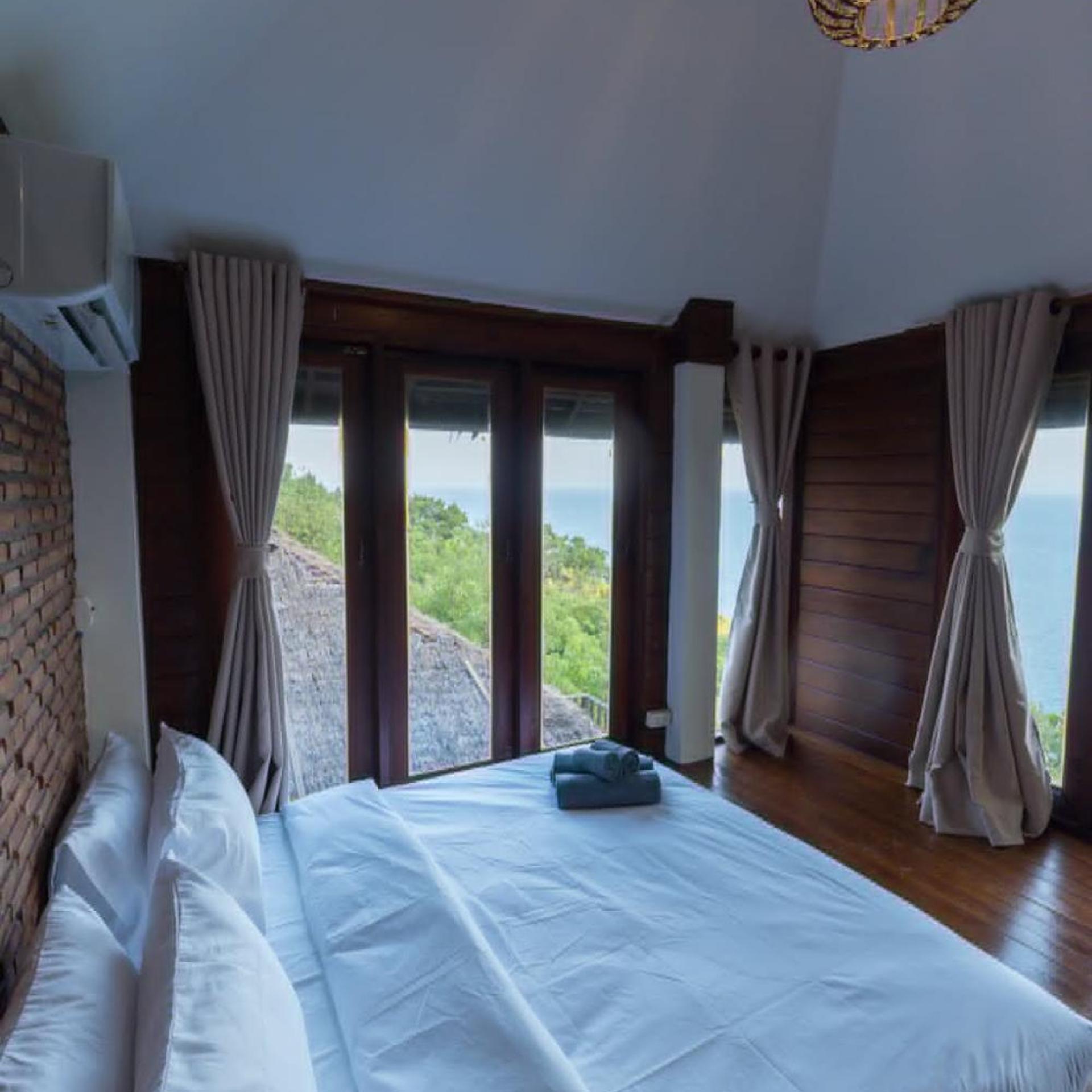 Duplex, Bungalow, Sea View, Balcony