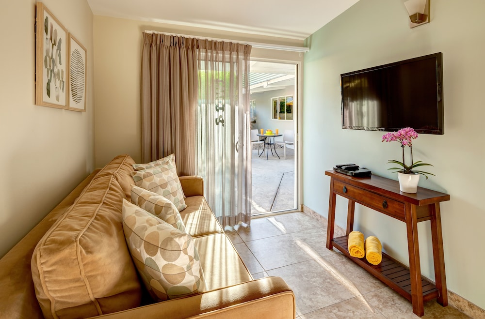 Avance Hotel 32/50
