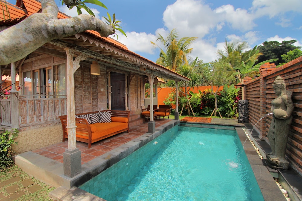 Suarti Boutique Village 6/50