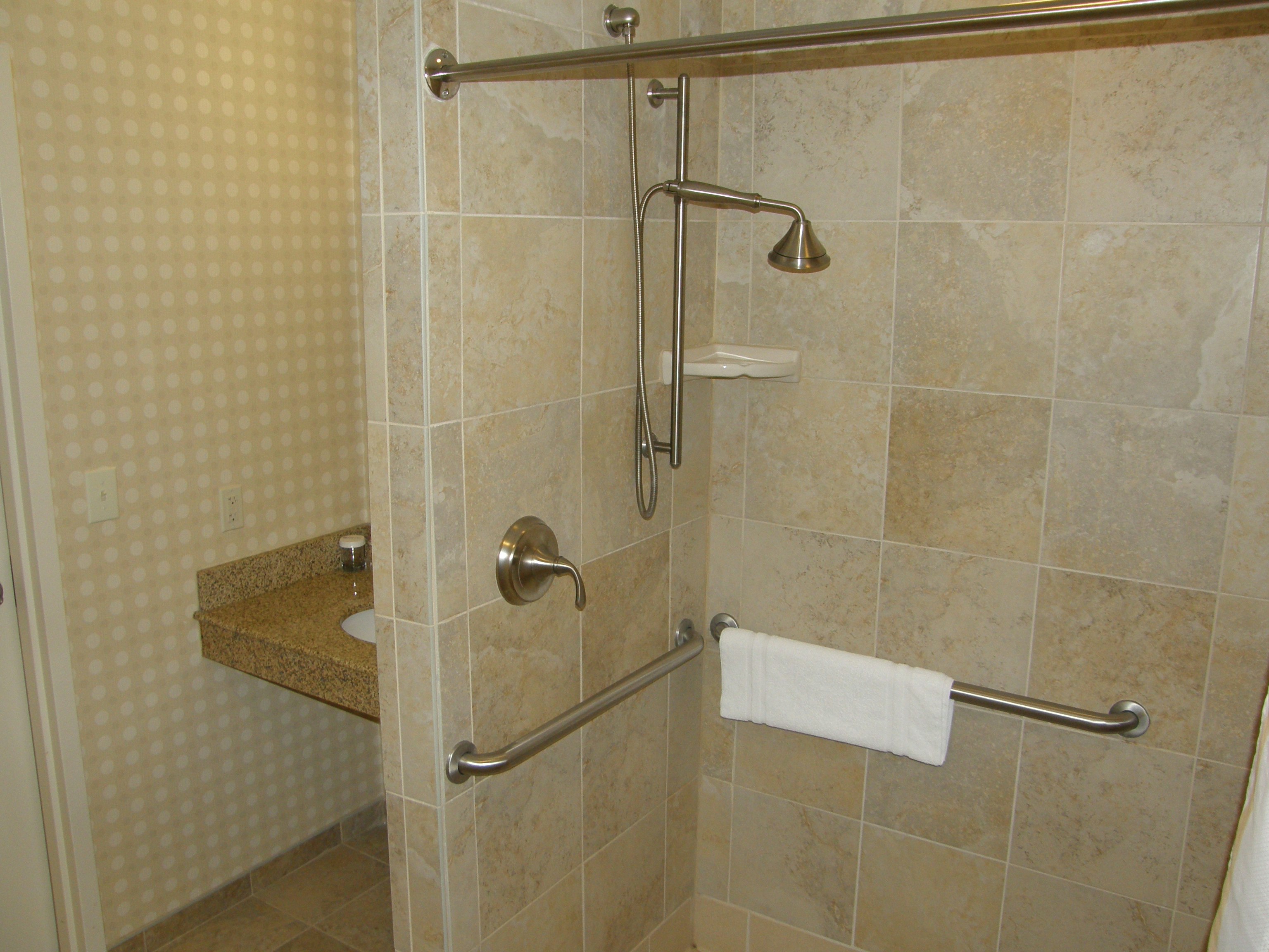 Hilton Garden Inn Bowling Green 50/50