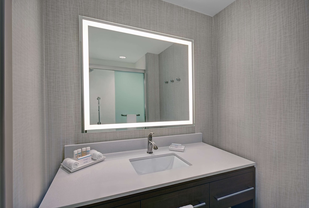 Home2 Suites by Hilton Blacksburg 17/51