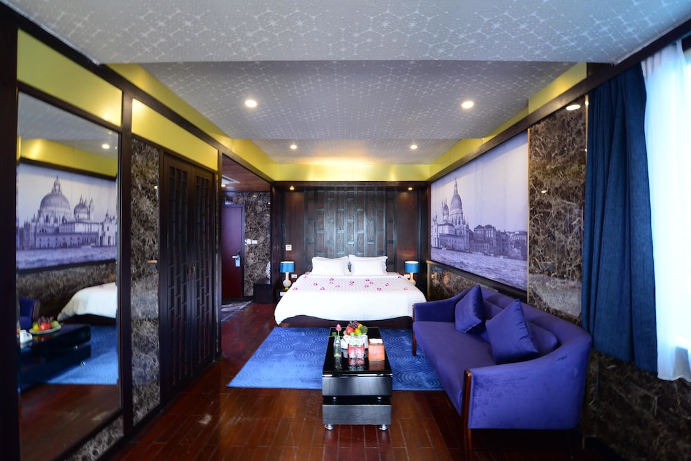 JaCosmo Hotel and Spa 31/50