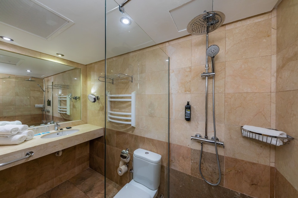 Marins Beach Club Adults Only 47/50