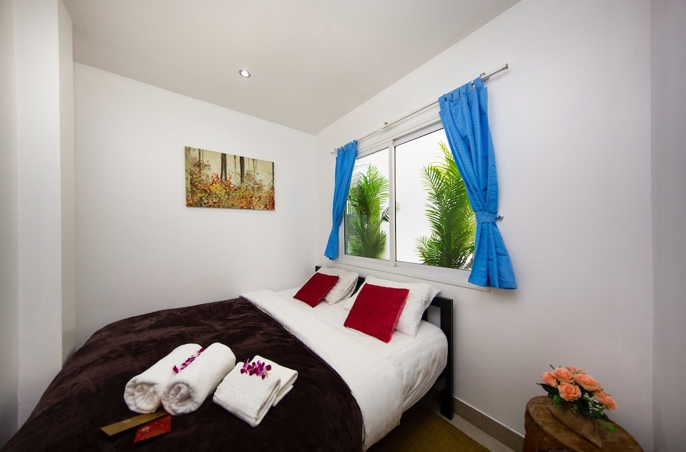Paradise Pool Villa Pattaya in Tropicana Village (ex VIP Villas Pattaya Tropicana Jomtien Beach) 13/50
