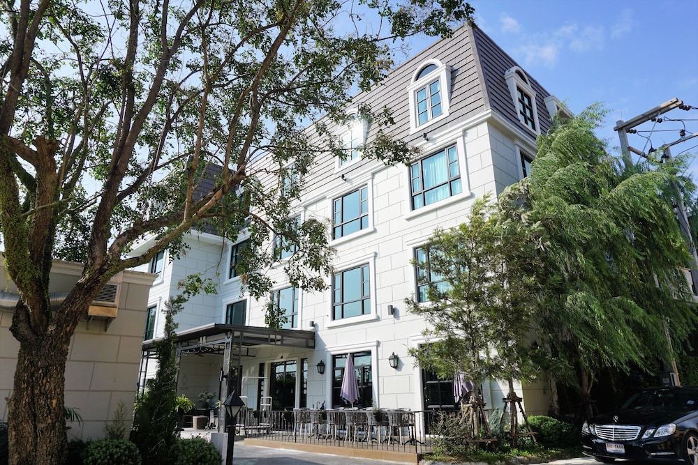 Marquise Boutique Hotel 7/64