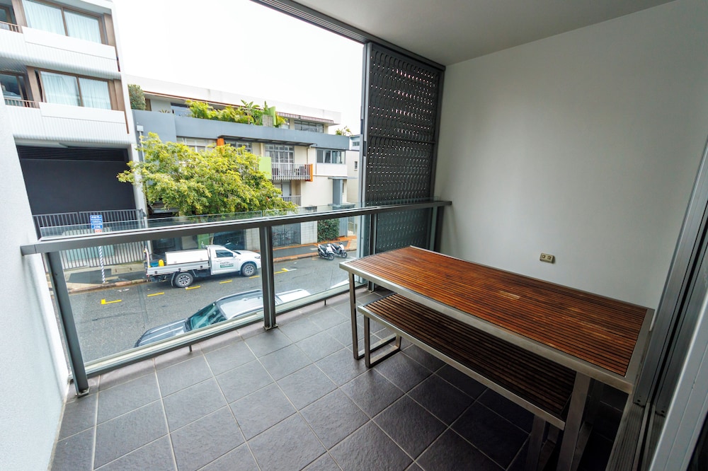 MIRO APARTMENTS 32/71