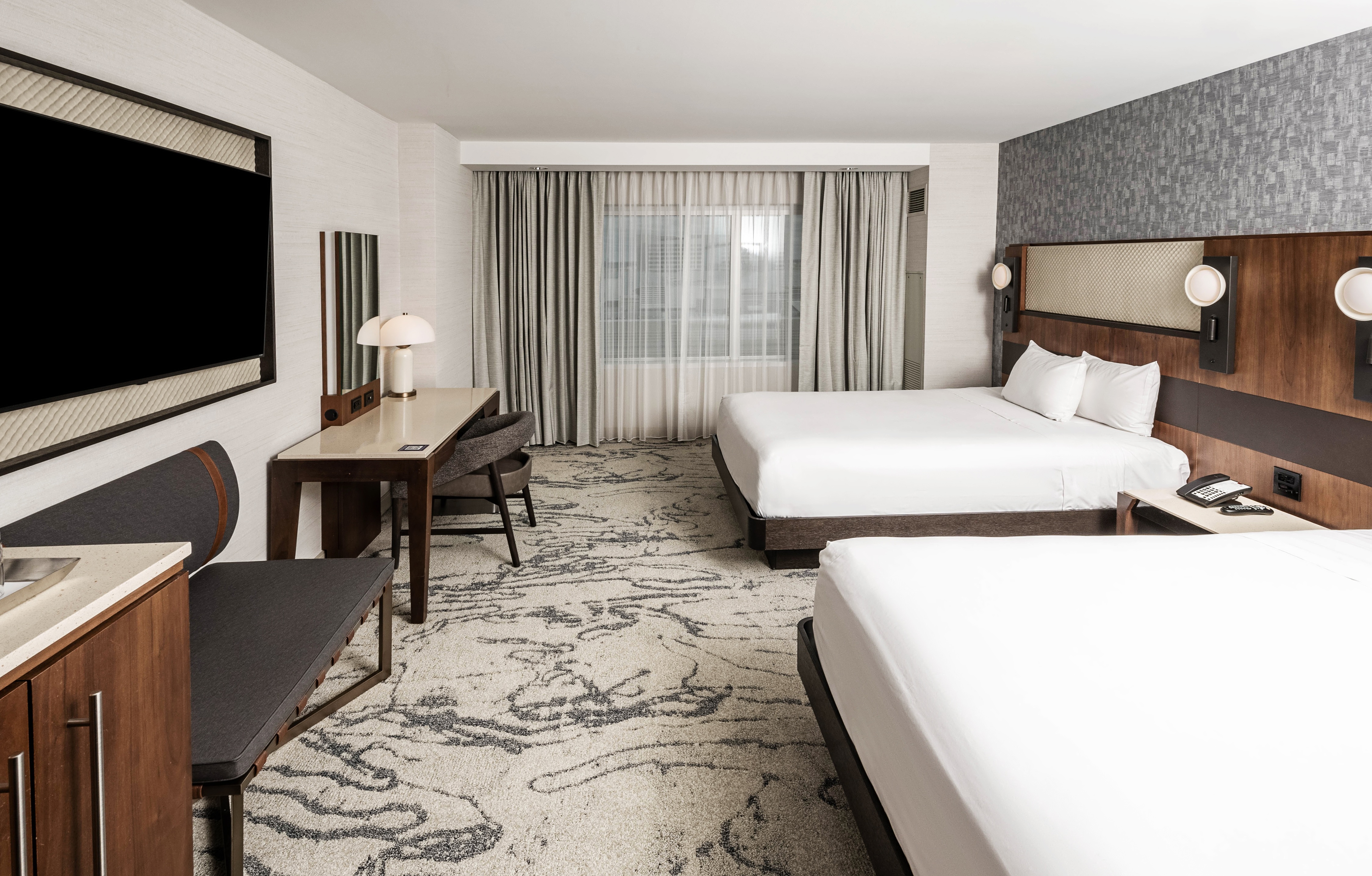 Upgrade, Suite, 4 Queen Beds