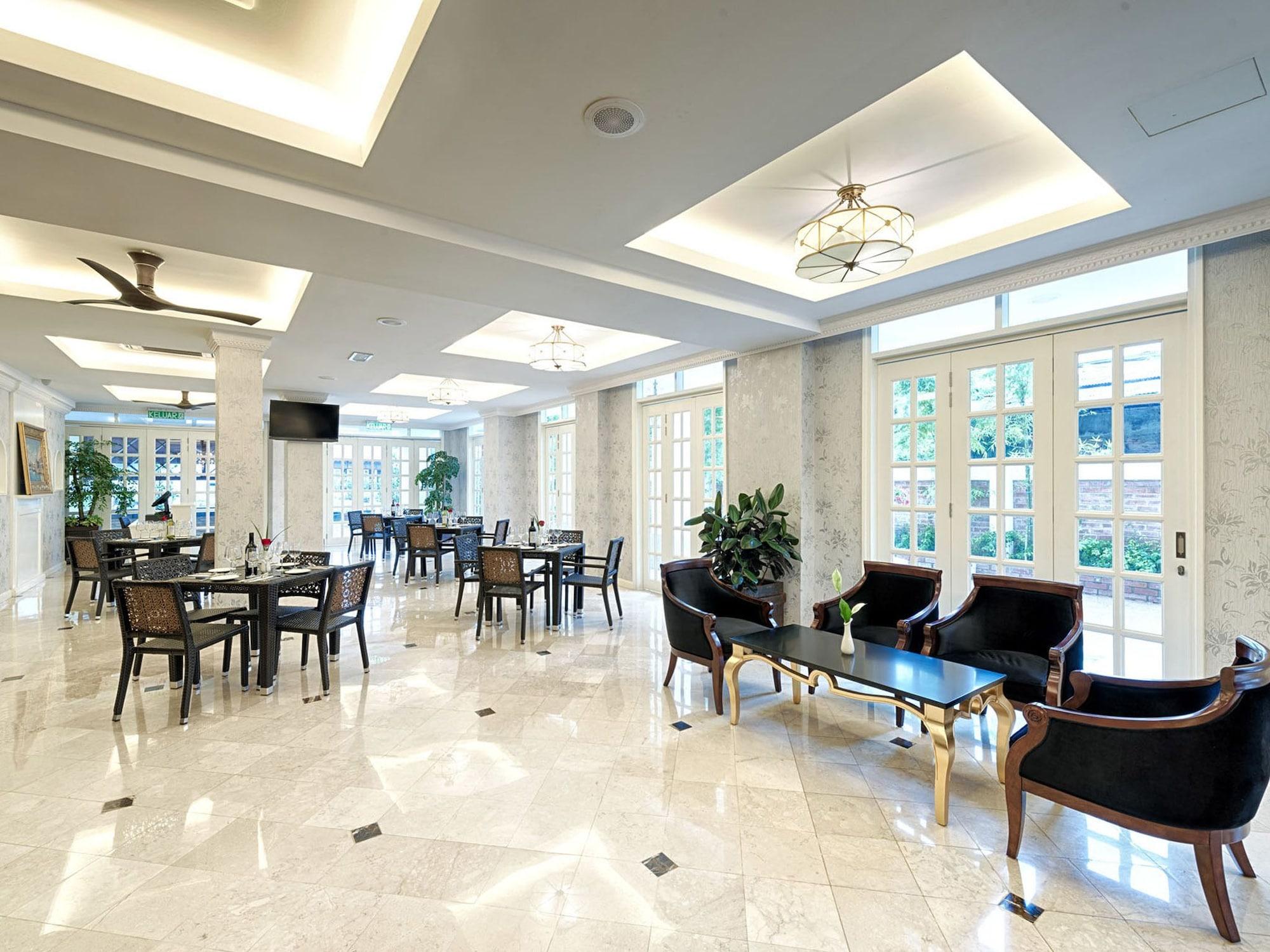 RC Hotel 24/34