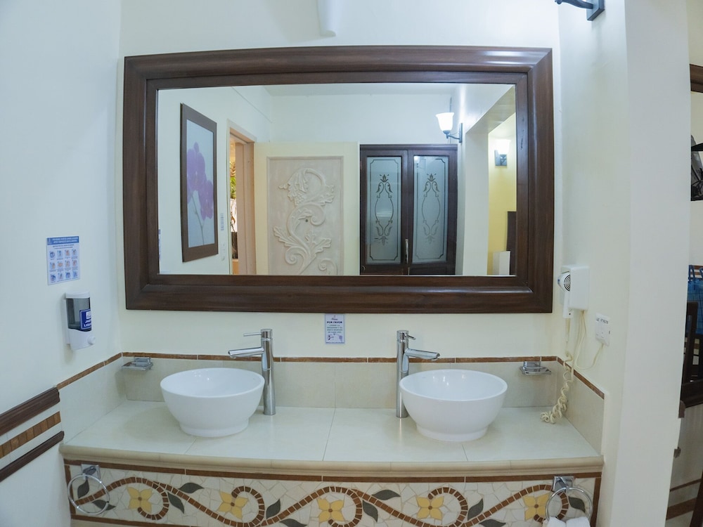 Centro Hotel Villa las Margaritas 63/68