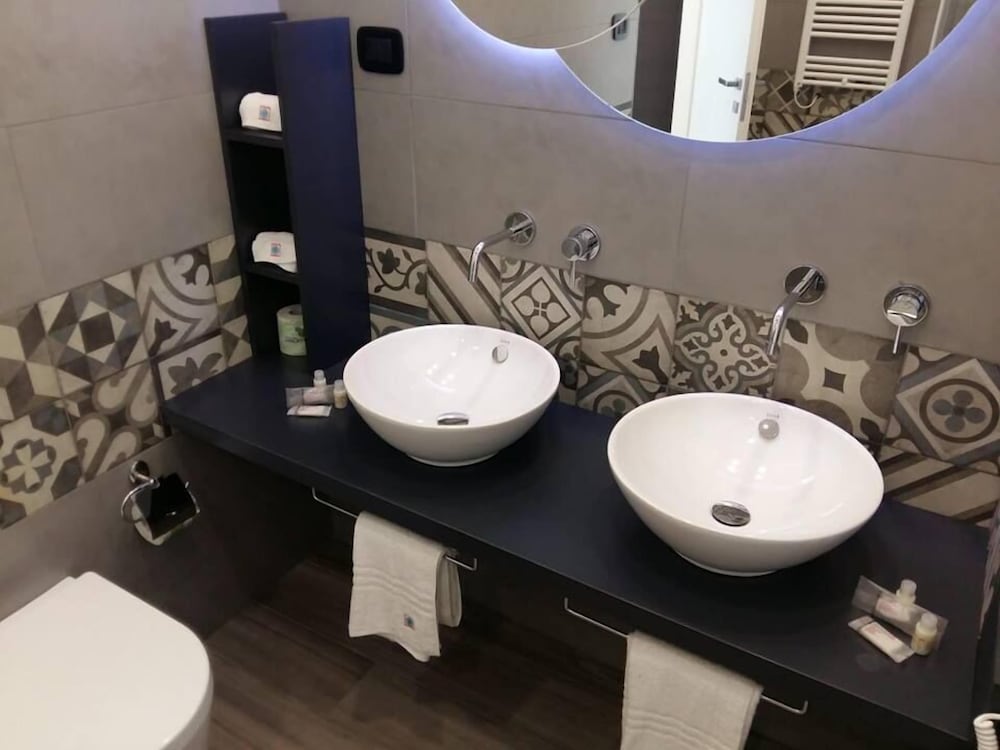 Milazzo INN 49/50