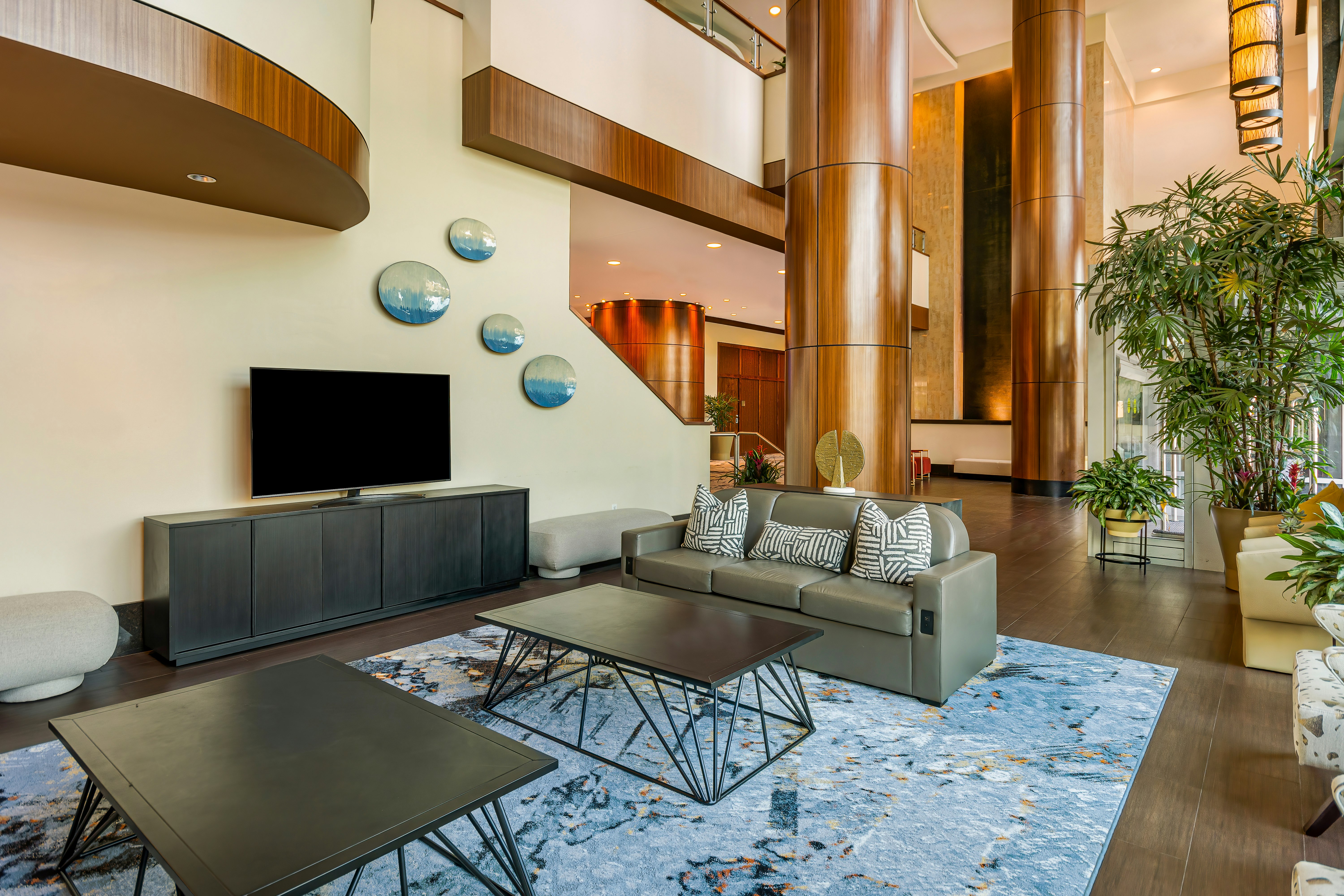 Embassy Suites by Hilton Houston Downtown 37/71