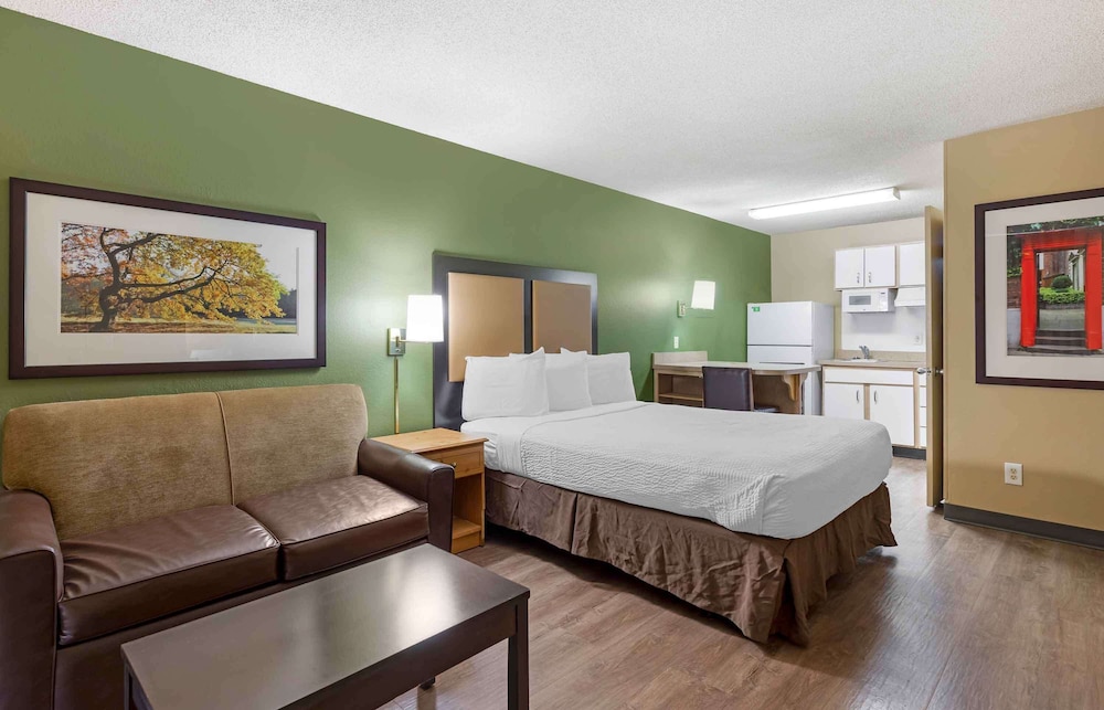 Extended Stay America Select Suites Denver Cherry Creek 26/55