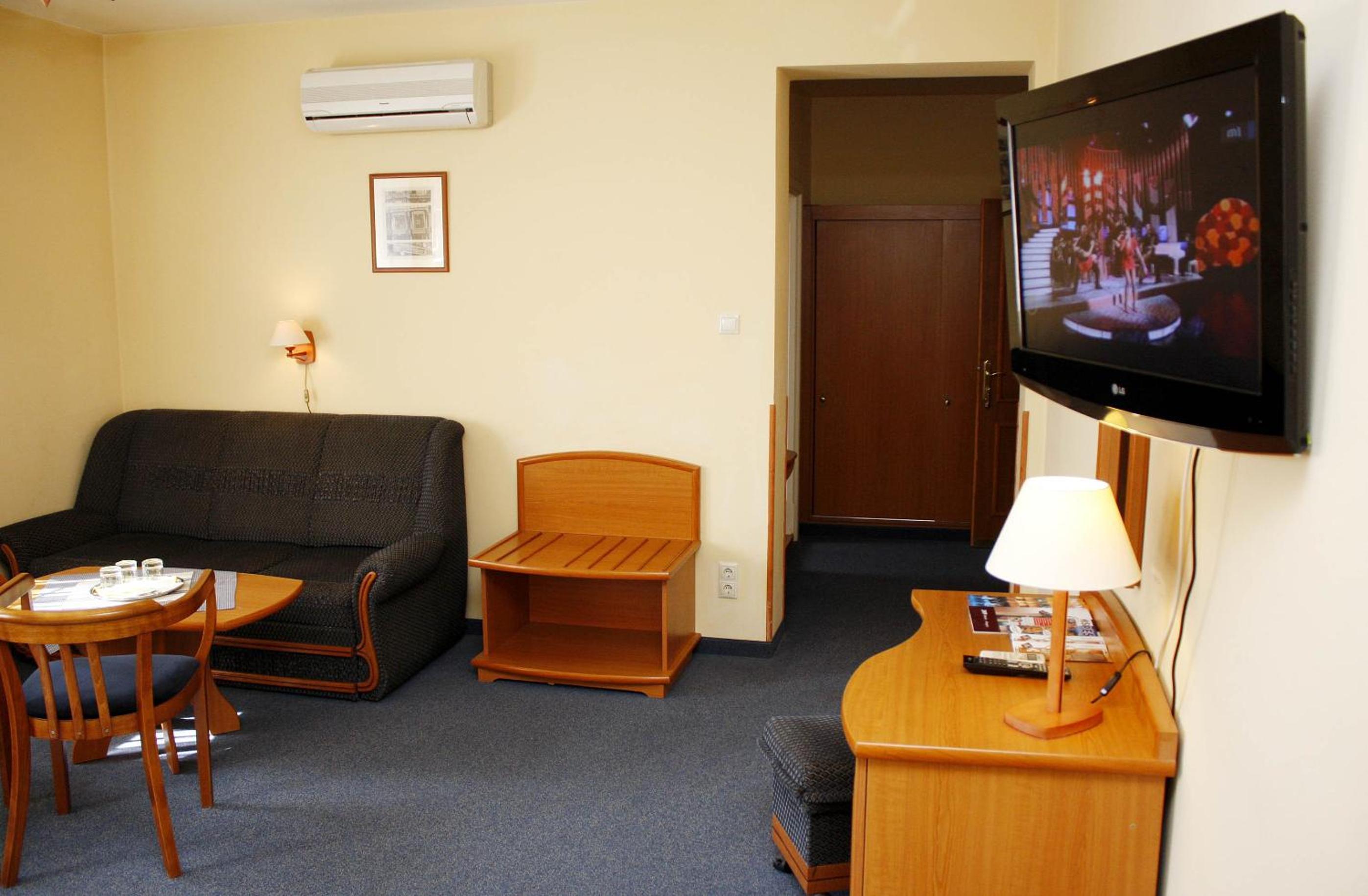 Levay Villa Hotel 29/47