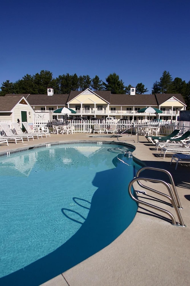 Golden Gables Inn Dazzler Select by Wyndham 29/60