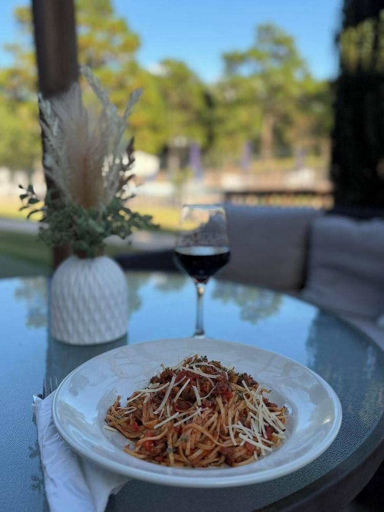 Carolina Pine Inn 12/32